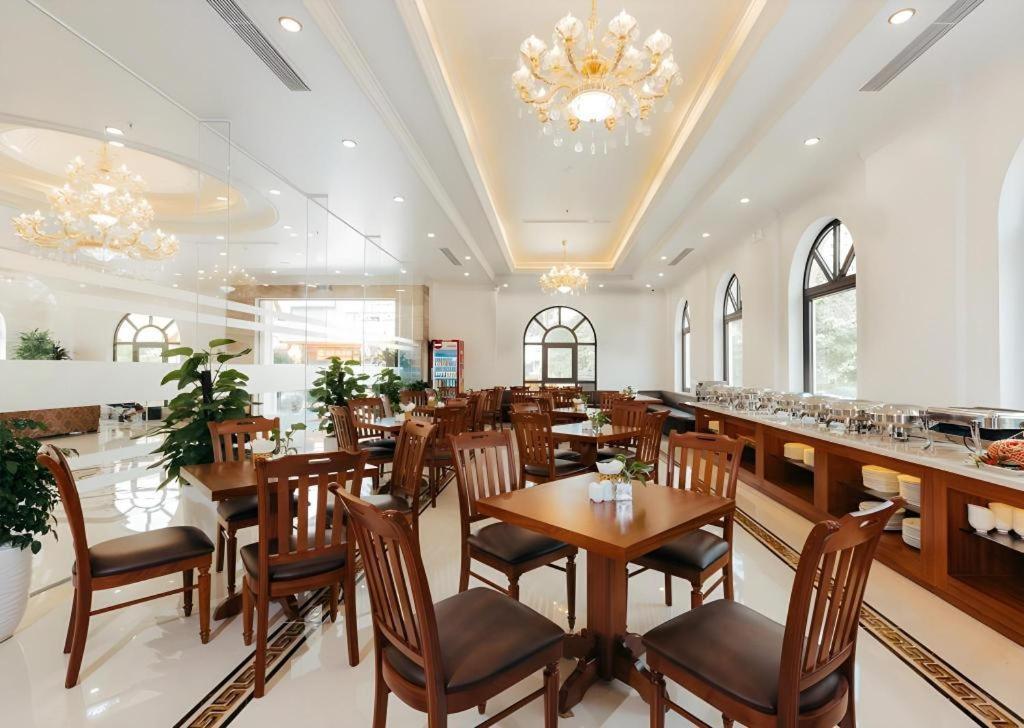 Ha Long New Day Hotel Exterior photo